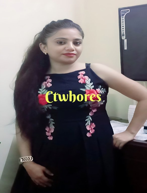 Call Professional call girl service in Sindhi camp