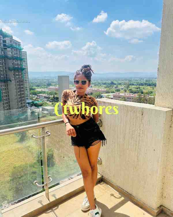 Experience True Satisfaction with Beautiful Call Girl