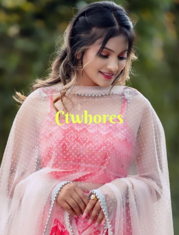 Nidhi: Secure & Genuine Call Girl in Nagpur